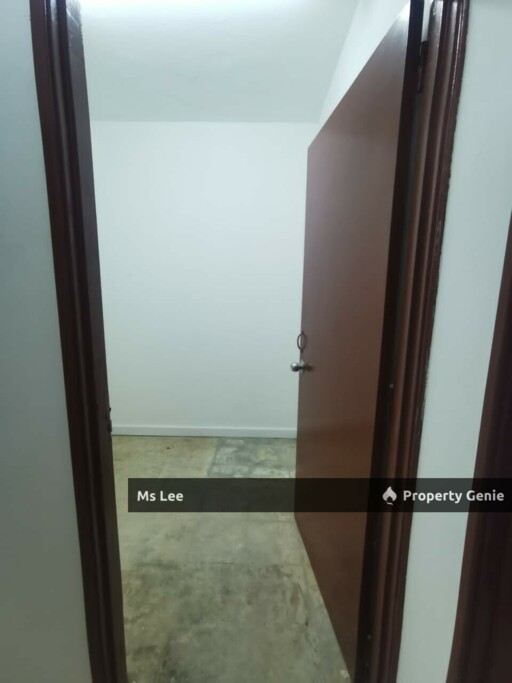 4th floor Shop Apartment-Damai Complex @ Titiwangsa Sentral-Ready Now
