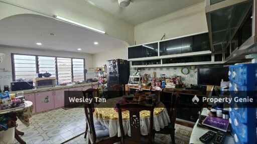 Ayer Keroh Fully Extended 5 Rooms Semi D Corner 54x80 Non Bumi 3-phase