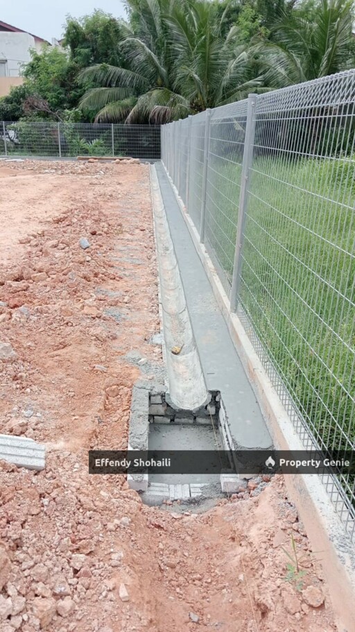 KLANG KG DELEK VACANT LAND