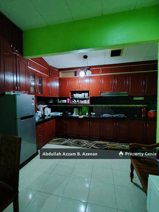 SEMI D OPEN FACING FULL RENOVATE