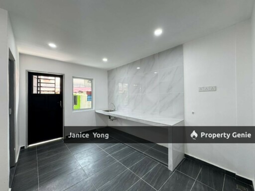 Taman Desa Jaya Jalan Danau 42