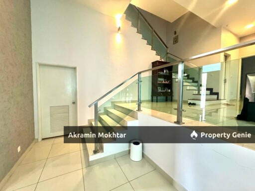 Freehold & Renovated | 3-STOREY SEMI-D CLOVER @ GARDEN RESIDENCE, CYBERJAYA.