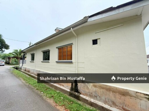 International Lot, End Lot, Taman Flora Heights, Pasir Gudang, Johor