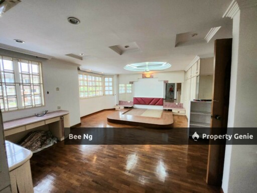 Taman Pelangi 3-Storey Semi-D Johor Bahru Freehold
