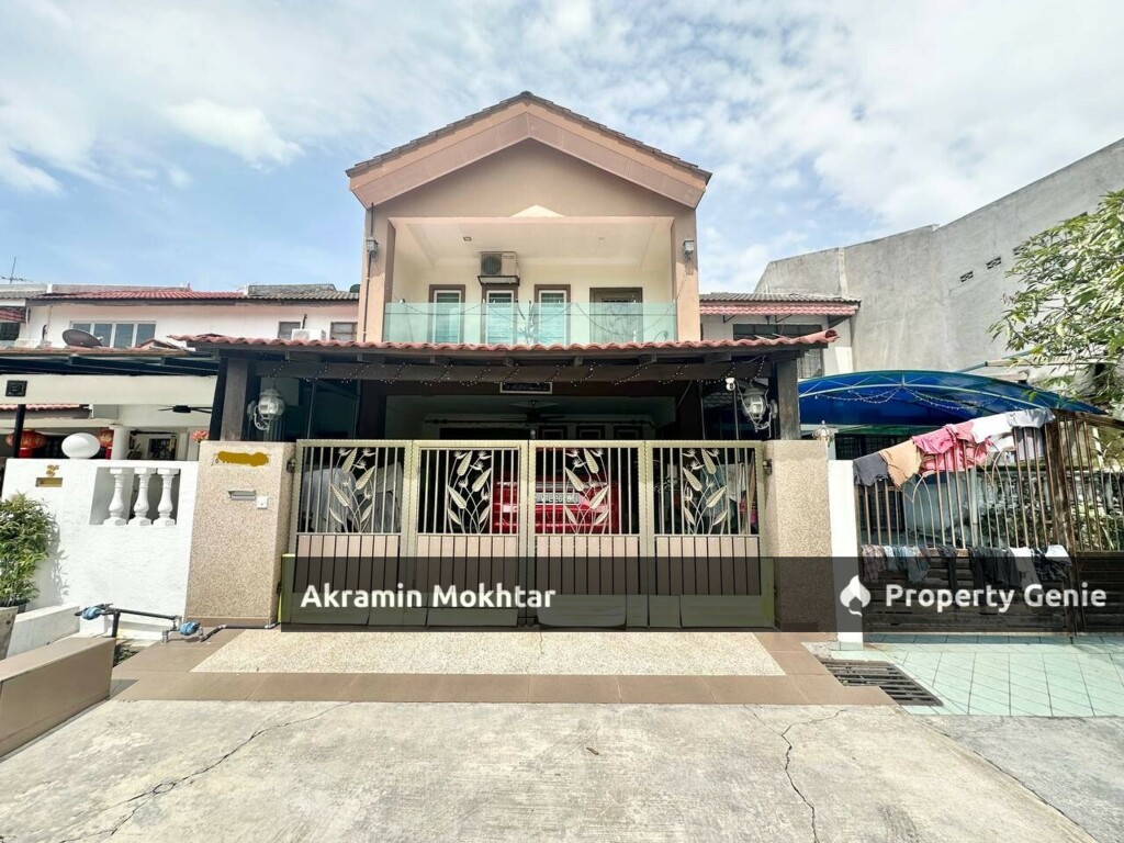 Facing Open, Fully Renovated & Extended | Double Storey Terrace Taman Puchong Indah, Puchong