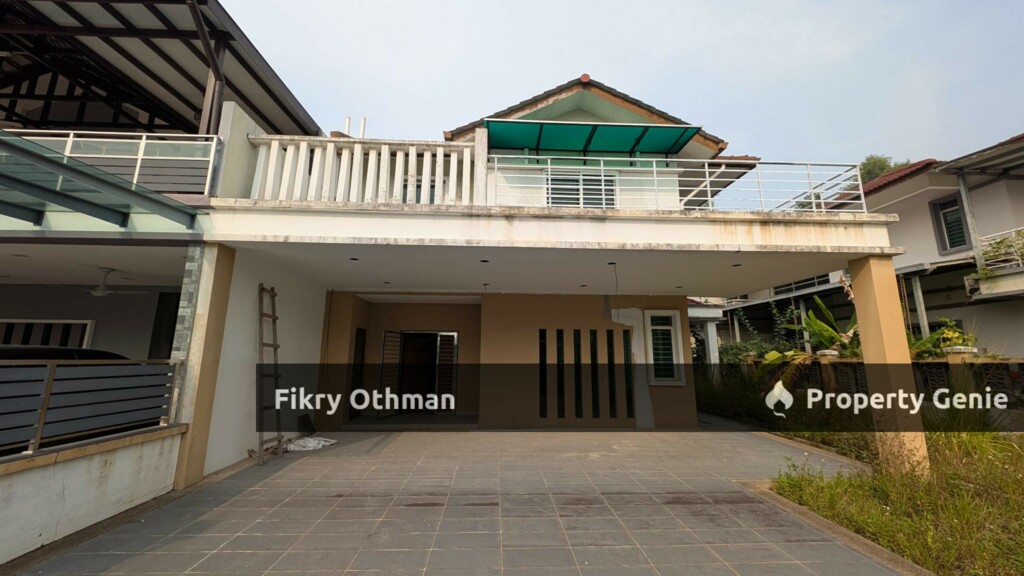 Taman Anggerik Emas Bandar Teknologi Kajang Double Storey Semi D