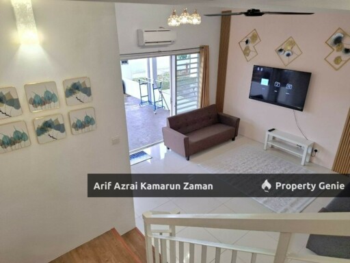 [Newly Renovated & Fully Furnished] Double Storey Terrace House @ Casa Green, Cybersouth | 3 Bedrooms | 3 Bathrooms | 1,545 sqft | RM3,200