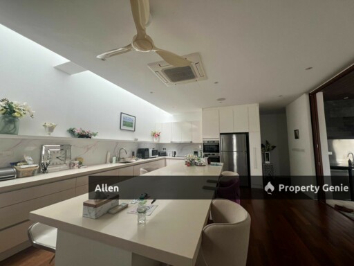 Grand Bungalow with Private Pool at Ledang Heights/Ledang Heights 豪华洋房，配备私人泳池