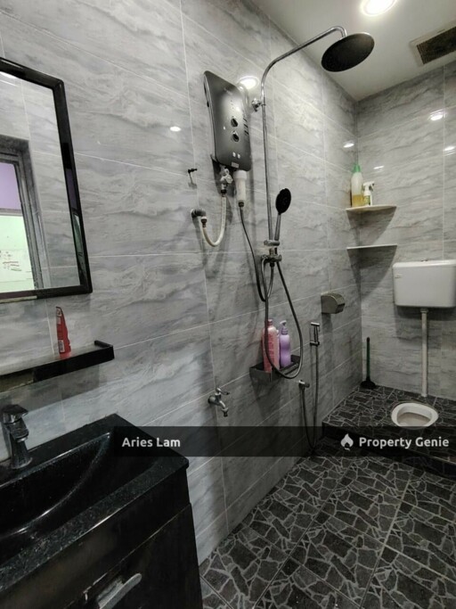 Renovated / Fully Extended / Taman Universiti Single Storey Terrace House /Skudai