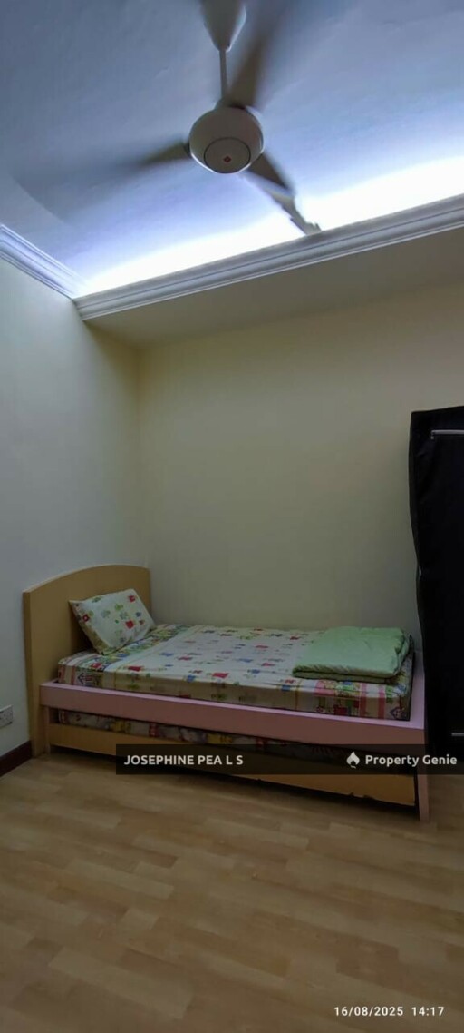 Subang Perdana Goodyear Court 10, Well-Maintained Corner Lot Apartment For SALE