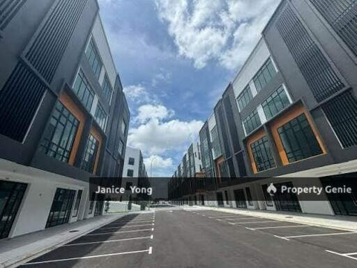 Pelangi Avenue @ 4 Storey Shop Office