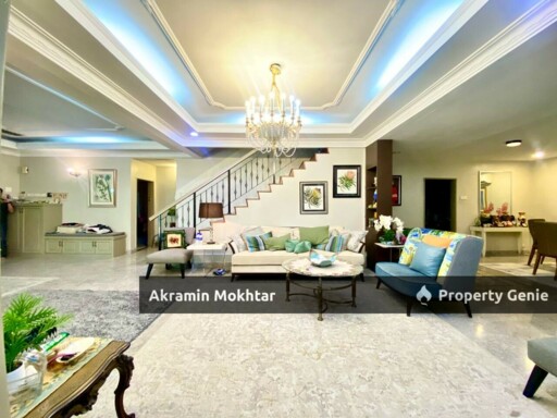 Freehold & Partially Furnished | Double Storey Bungalow [CORNER] Jalan Kent Kampung Datuk Keramat KL