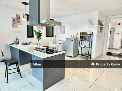 Mosaic Southkey — High Floor, Fully Furnished, Near Mid Valley & CIQ