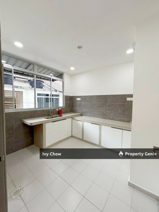 Town House Taman Scientex Kulai