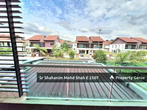 Dengkil Semi-D