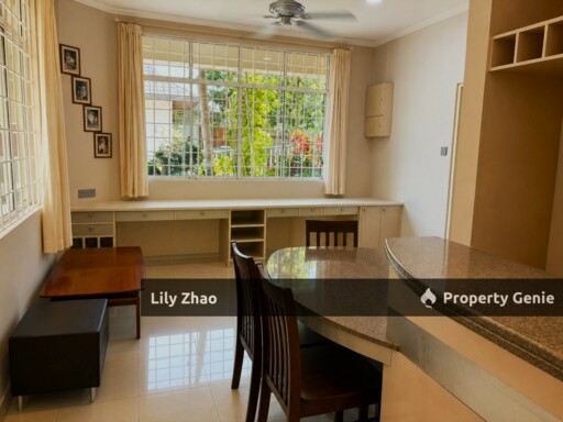 Bungalow on the Hill for Rent, 5Bed 4Bath, Fully Furnished, 6 Car Park, Mount Kinabalu View📍Jalan Lintas Highway, Kota Kinabalu City.