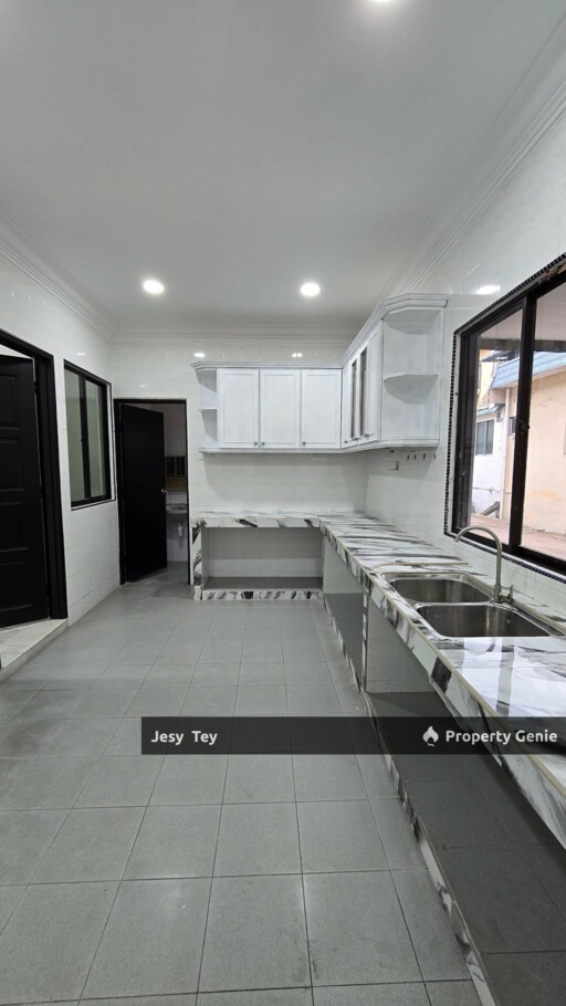 Taman Sri Putri / Skudai House For Sales