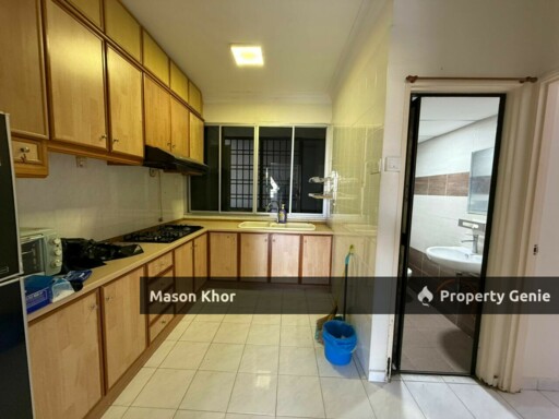 N-PARK CONDOMINIUM 700sf LOW FLOOR POOL VIEW FULLY RENOVATED BATU UBAN