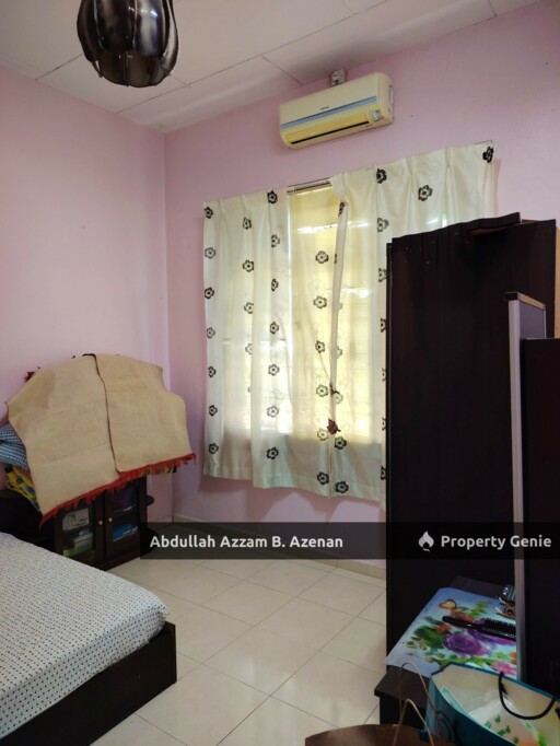 SEMI D OPEN FACING FULL RENOVATE