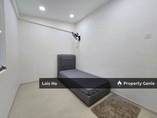 For Sales Ujong pasir Single Storey Terrace 548k