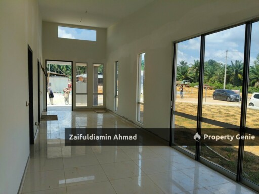 J3 Residence Terraced Home In Dengkil, Freehold 1040 Sqft