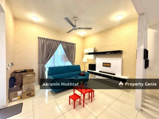Freehold & Renovated | 2-STOREY TERRACE Parkfield Residences TROPICANA HEIGHTS, KAJANG