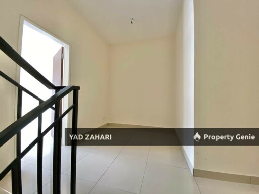 Nassim Heights, Ampang | 3-Storey Link 5 Bedrooms | RM1.2M - Strategic Location & Exclusive Private Road