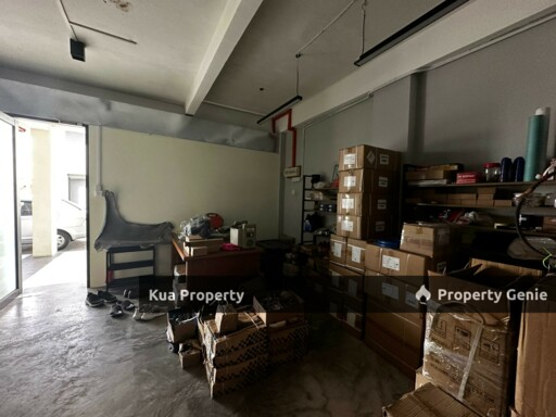 First Floor Intermediate Shoplot For Sale! Located at Papillon, MJC Batu Kawa