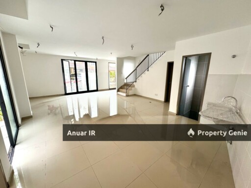 [Freehold Non Bumi] SUPERLINK TERRACE HOUSE 3 STOREY TAMAN NAGA EMAS ,JALAN SINAR KUALA LUMPUR. (Near Residensi Hijauan Lumayan)