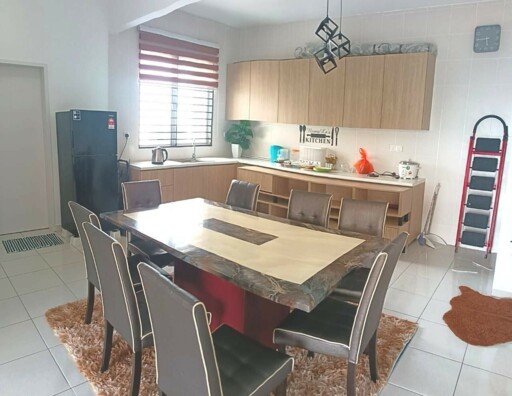 Adelia 2 Residensi Fully Furnished