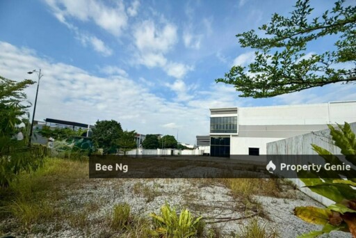 Eco Business Park 2 / Senai / Corner Lot Cluster Factory for Rent
