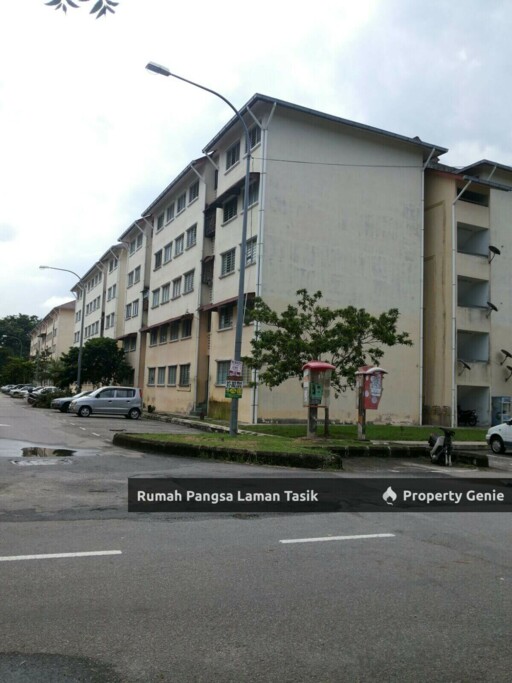 Rumah Pangsa Laman Tasik