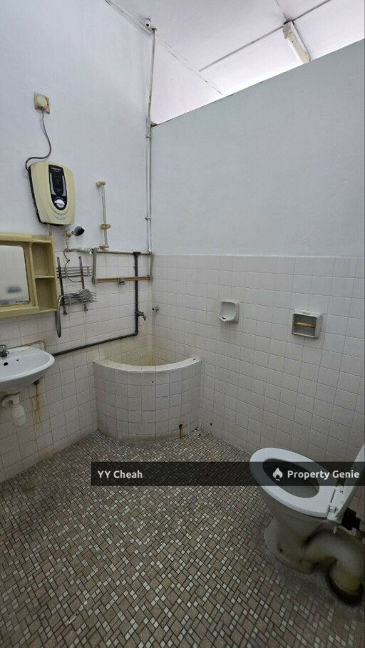 2 Storey Terrace Ipoh Garden, Freehold, Great Location