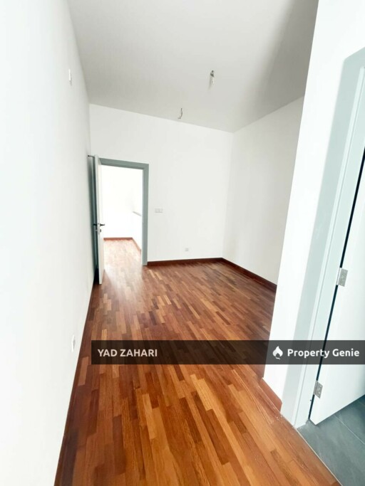 Casablanca, Alam Impian | 2-Storey Semi-D 4 Bedrooms | RM1.7M - Freehold, Non Bumi, Near Playground and Spacious Parking
