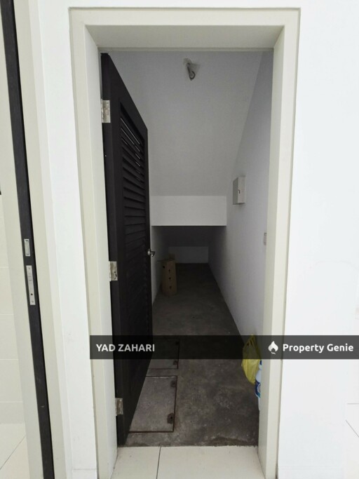 Elmina Gardens, Shah Alam | 2-Storey Superlink 4 Bedrooms | RM1.5M - Facing Open, 30x97 Land Size & Freehold Non Bumi