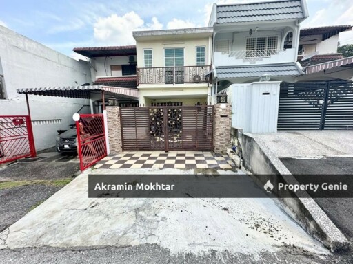Freehold, Renovated & Extended | Double Storey Terrace Taman Sri Gombak Fasa 9, Batu Caves