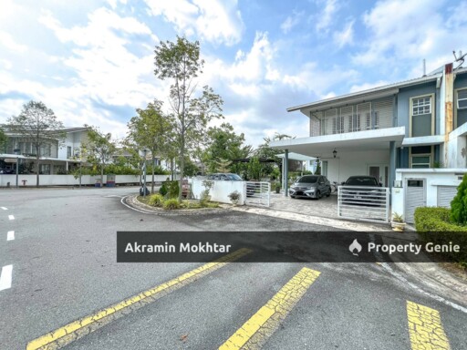 Freehold, Facing Open & Corner Lot | 2 Storey Superlink House Bandar Enstek Nilai Negeri Sembilan