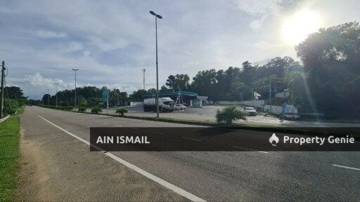JALAN BESERAH - PELINDUNG, KUANTAN