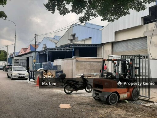 1.5 storey factory-Spring Crest Industrial Park @ Batu Caves-Good for investment Roi 4.5%