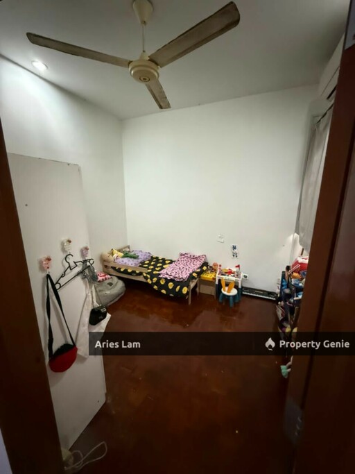 Permas Jaya Double Storey Terrace House / Near JB Town