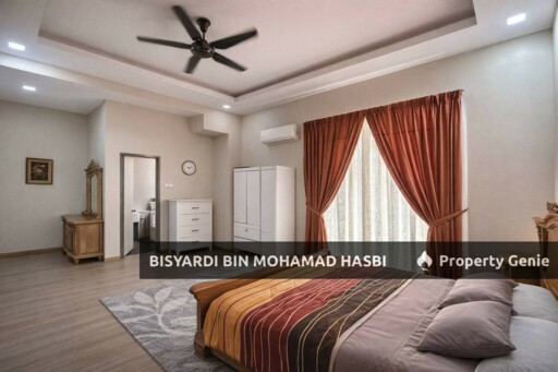 "Fully Renovated - Walking Distance to Surau Jumaat Ar-Raudhah" Double Storey Semi Detached House Taman Impian Makmur, Saujana Impian, Kajang.