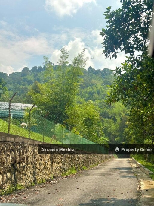 Private Estate Property Hill Top in Hulu Langat , Selangor