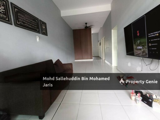 RUMAH TERES SETINGKAT SUNGAI KARANG MESRA