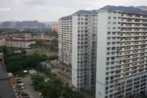 Danau Kota Flat