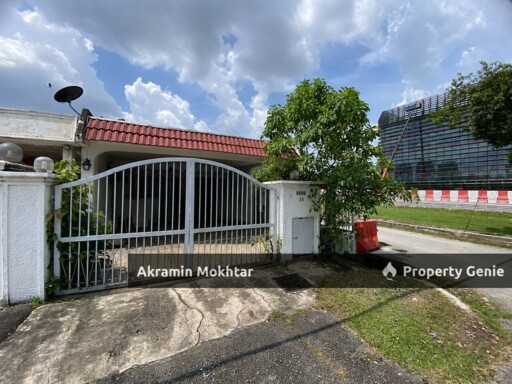SINGLE STOREY TERRACE ENDLOT SEKSYEN 51A PETALING JAYA