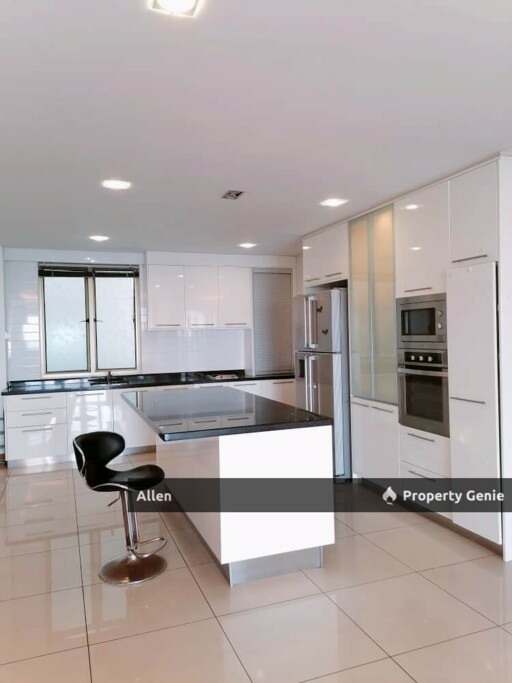 Molek Pine 2 @ Taman Molek – Spacious Resort-Style Living