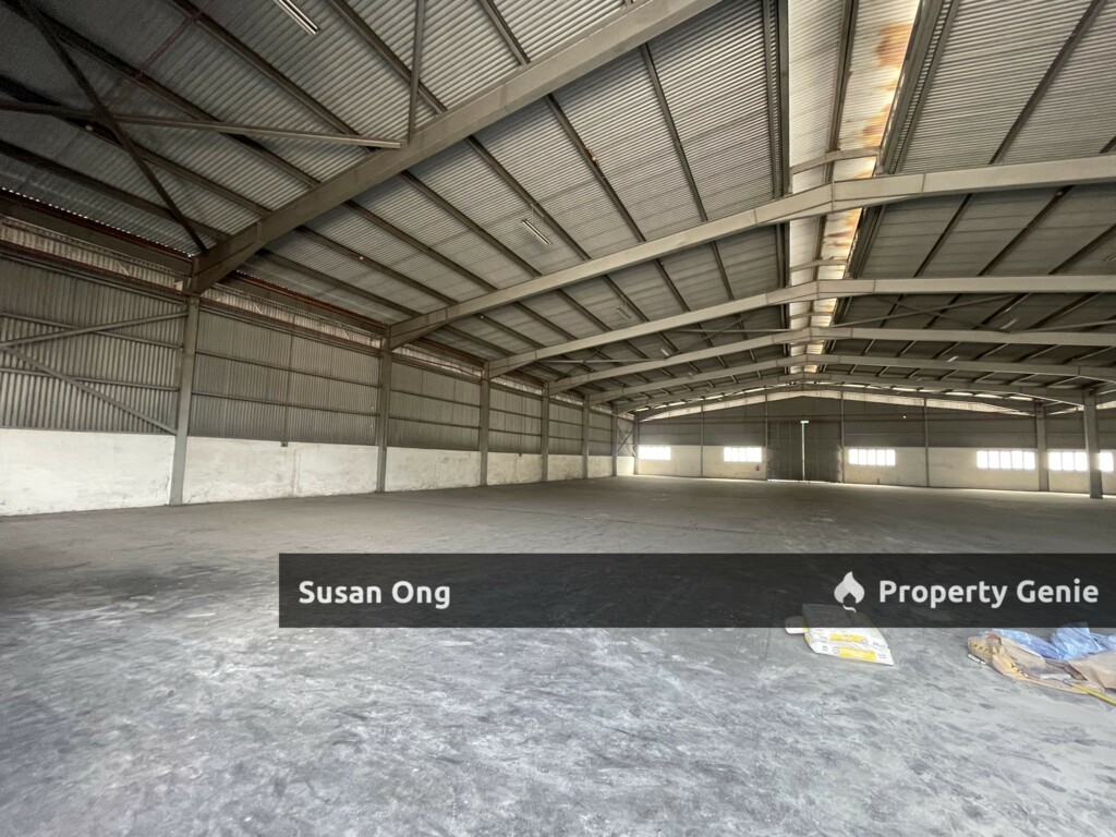 Rent-Northport warehouse-Build up 51k