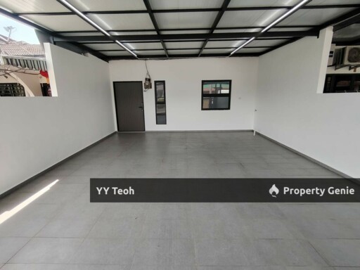 Ujong Pasir Single Storey Terrace