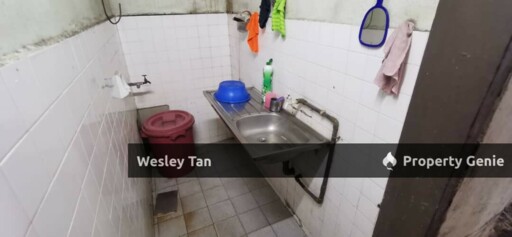 Below Value Kampung 8 Freehold Shop Bare Near Baba Charlie Pasar Malim
