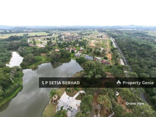 Bayu Lakehomes